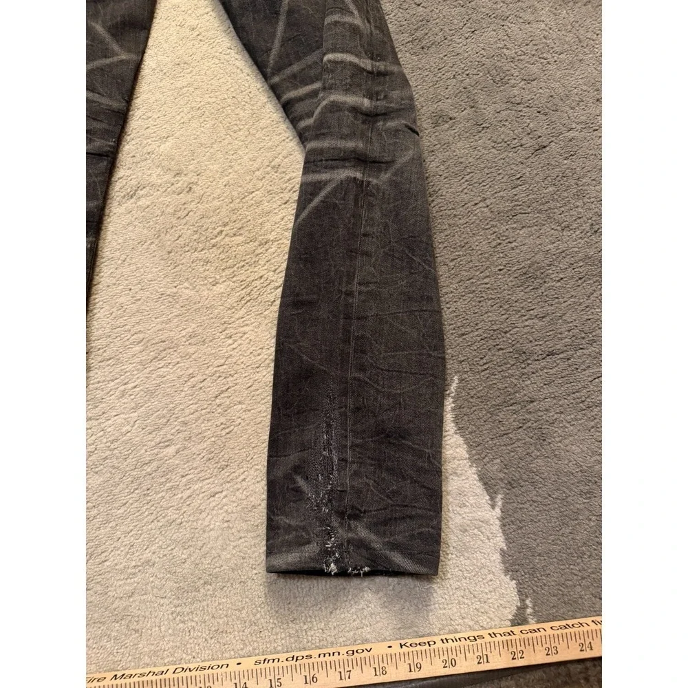AMIRI product pair